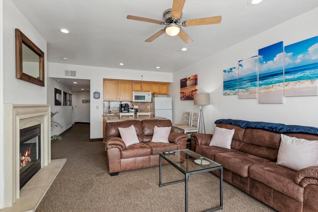 Beach House Inn & Suites ピズモ・ビーチ エクステリア 写真